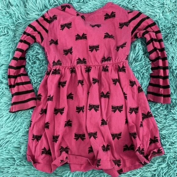 Bundle old navy shorts, L/S bow & cap sleeve tops Garanimals. Girls Size 3T - Picture 3 of 8